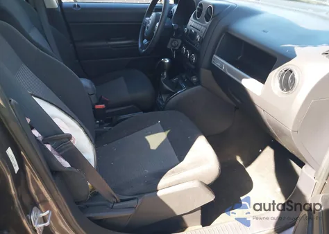 2017 Jeep Compass Sport 4X4 from USA, damaged, VIN 1C4NJDBBXHD169908